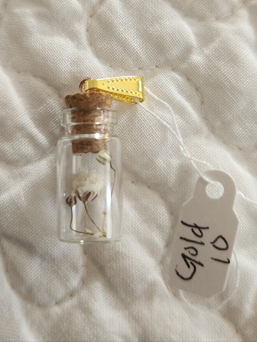 Real Flower Glass And GOLDTONE Pendant ( Choose One By Number) - Picture 11 of 12